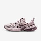 Nike V2K Run Women's Shoes with Reflective Accents. Nike.com
